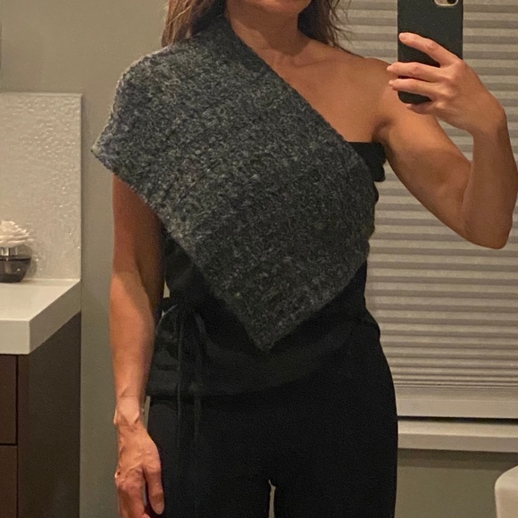 Sarah Pacini Wrap Scarf - Picture 4 of 8